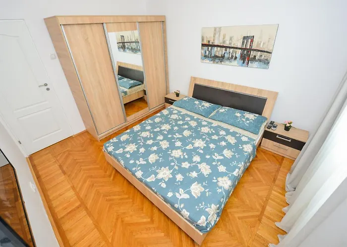 Apartment Old Town 2 New Bucharest