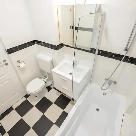 Old Town 2 New Apartment *